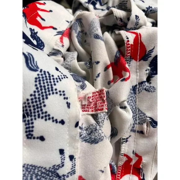 Vintage 70s Horse Print Blouse | Red/Navy Graphic Novelty Top | Point Collar | S - Picture 9 of 9